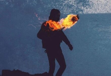 法不轻传，尤其不能轻传给穷人_DAZUI123